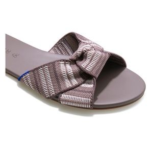 NWT Rothy’s Taupe Sandals